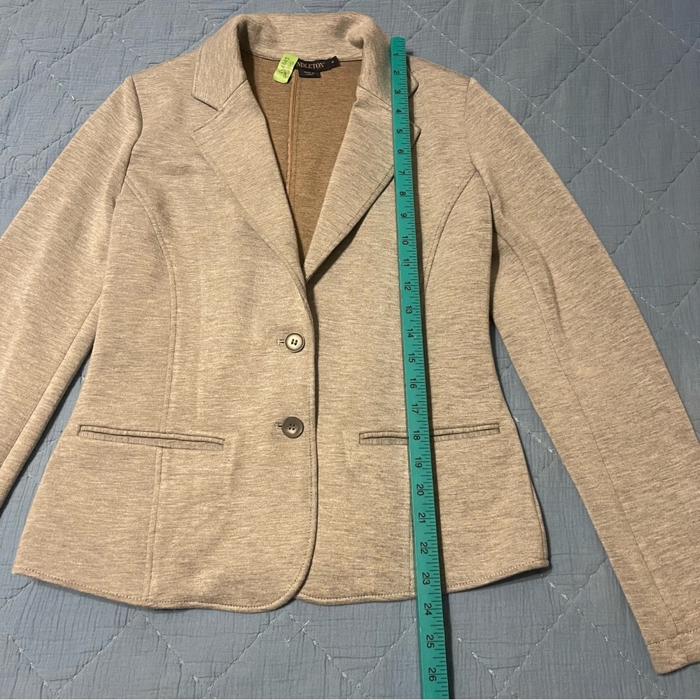 Pendleton Women’s Light Gray 2-Button Blazer Jack… - image 2